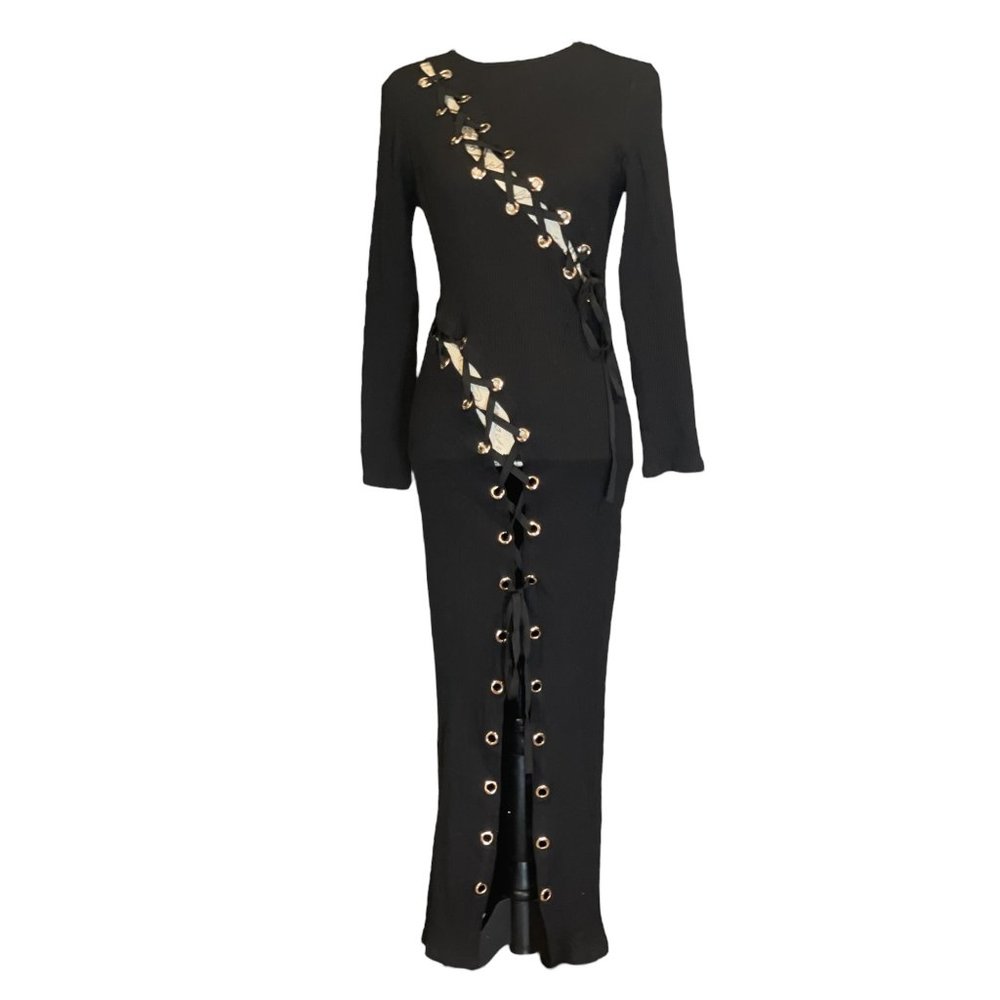 Boutique valentines lace up long sleeve knit dress M